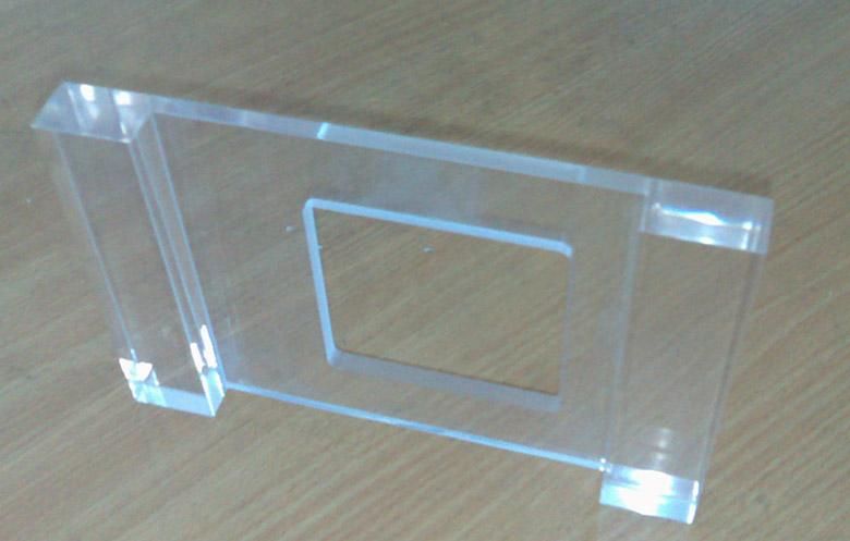 6、本剧院楼层不互通、带小孩的观众为孩子购票时