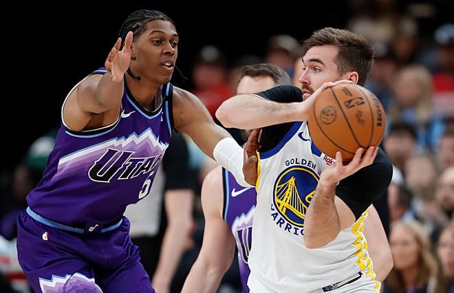 爵士力克勇士迎两连胜 斯潘塞低迷成败关键