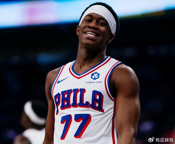 76人双星复出大胜公牛 埃奇库姆闪耀新秀舞台