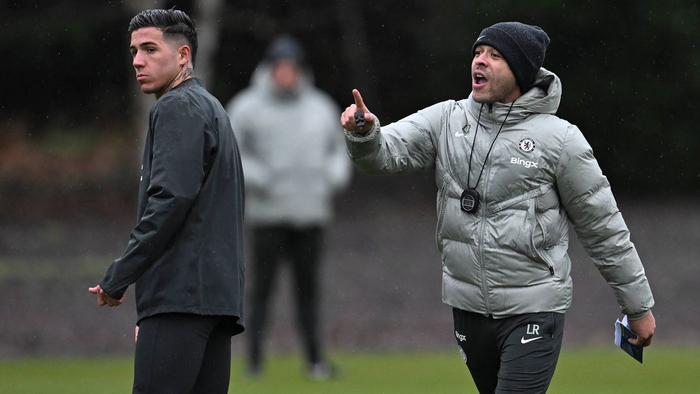 切尔西中场核心恩佐遭禁赛两场 因公开表达对皇