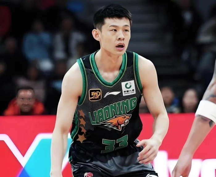 浙江队逆转辽宁队取四连胜 三大国产后卫三分球