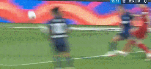 成都蓉城逆转北京国安领跑积分榜 天津津门虎垫