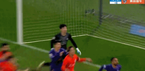 成都蓉城逆转北京国安领跑积分榜 天津津门虎垫